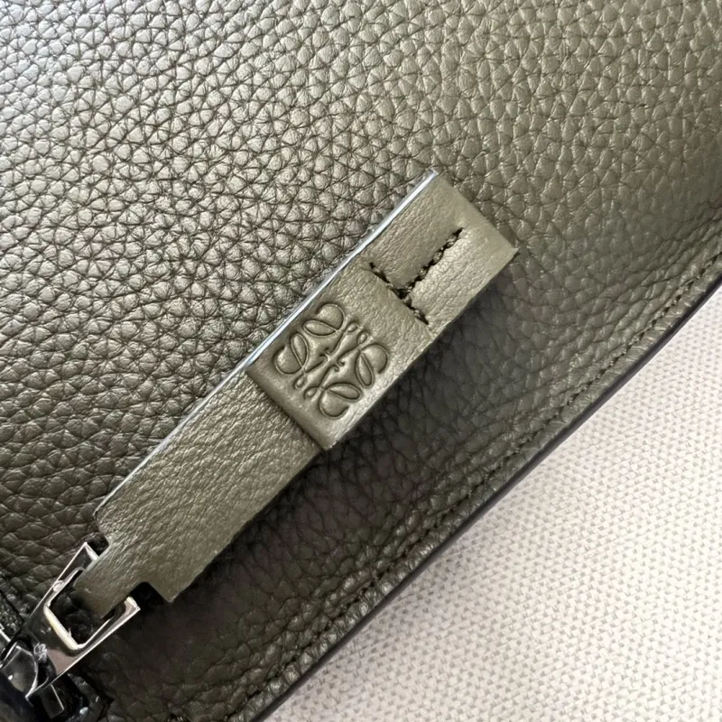 Loewe Clutch-14 - Image 5