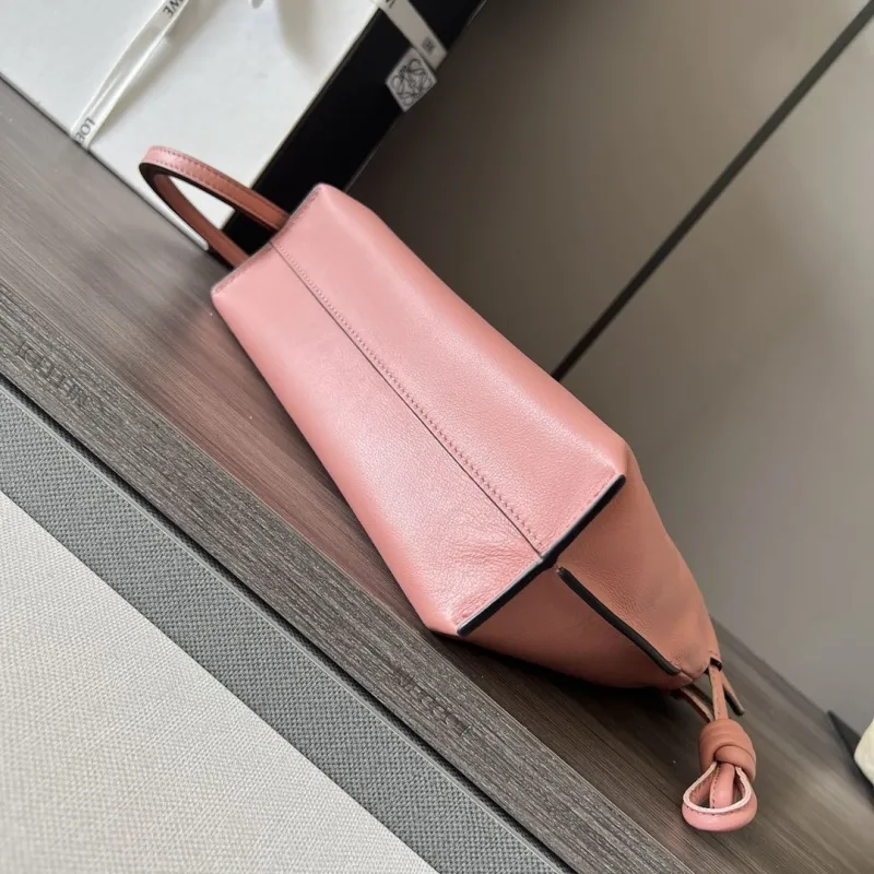 Loewe Pink Crossbody Clutch Bag - Image 5