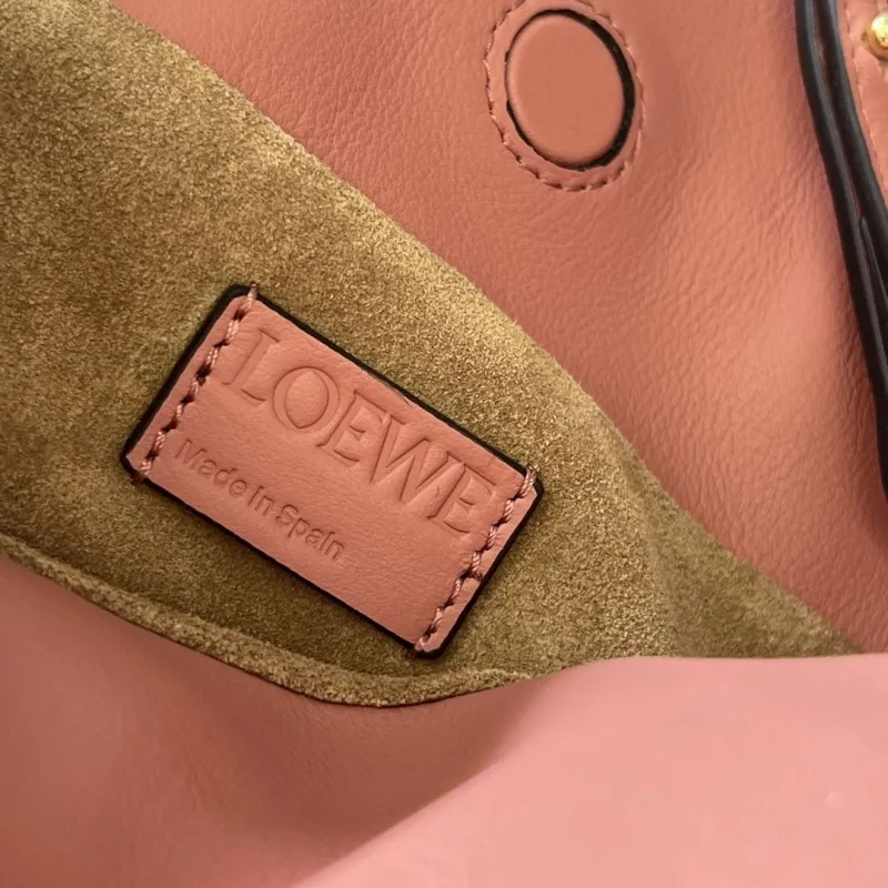 Loewe Pink Crossbody Clutch Bag - Image 9