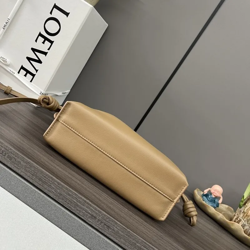 Loewe Clutch-23 - Image 4