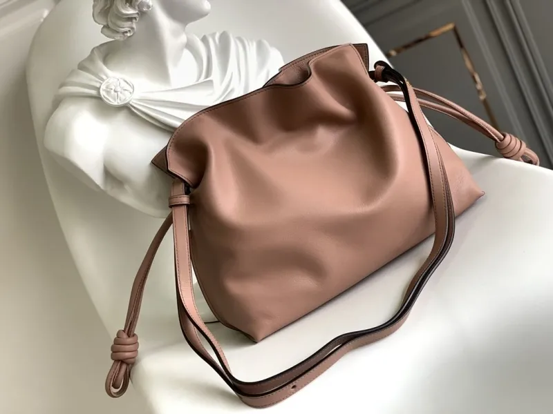 Loewe Clutch 25 Pink Leather Bag - Image 3