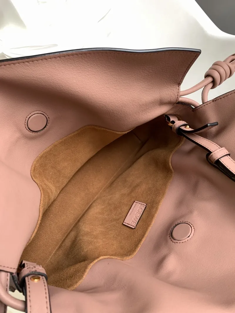 Loewe Clutch 25 Pink Leather Bag - Image 8
