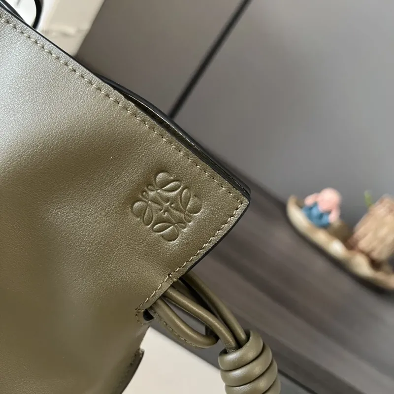 Loewe Clutch-28 - Image 5