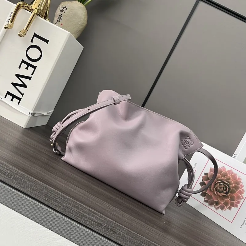 Loewe Clutch-31