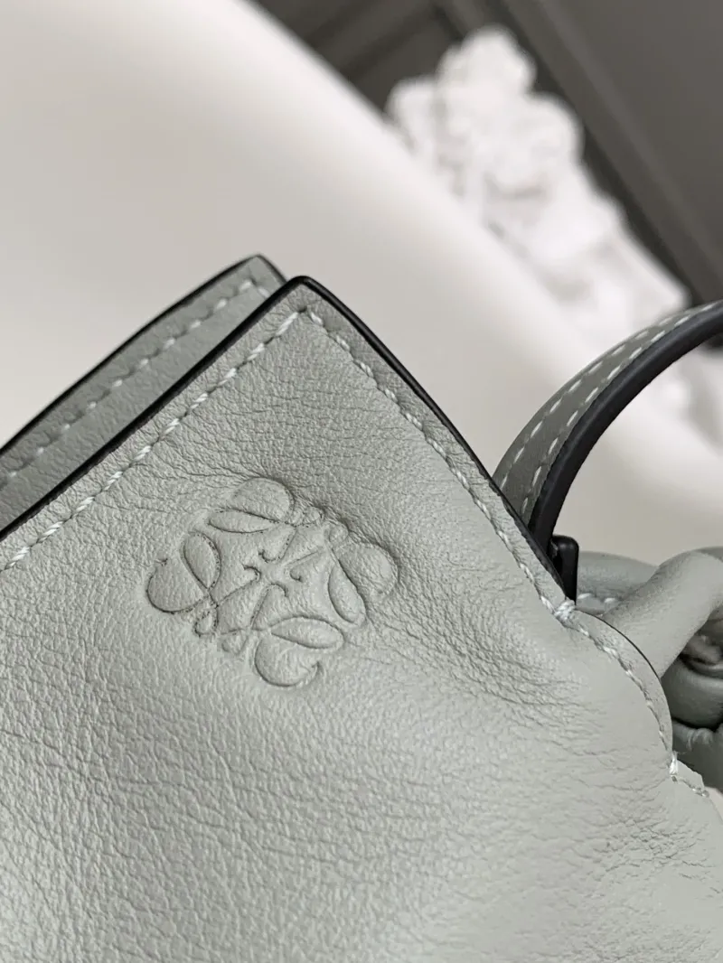 Loewe Clutch-33 - Image 6