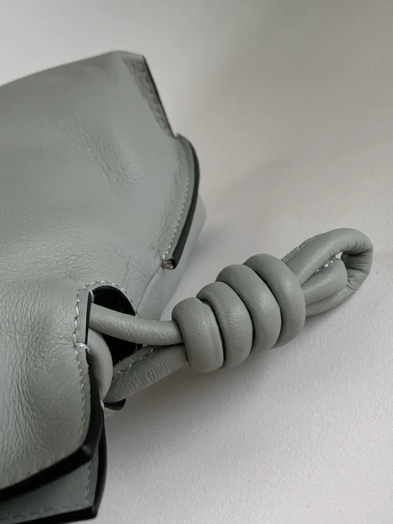 Loewe Clutch-33 - Image 7