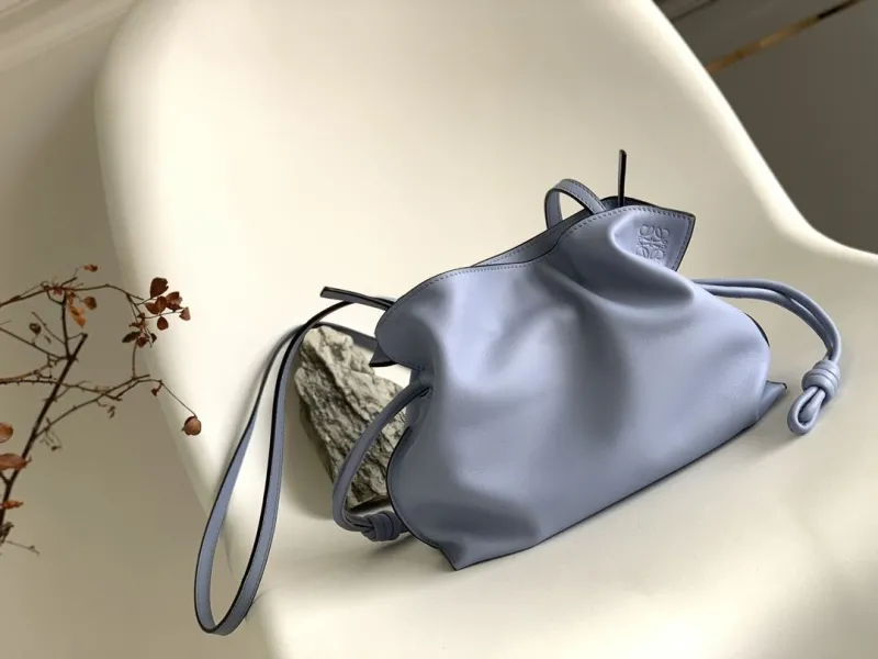 Loewe Clutch-36