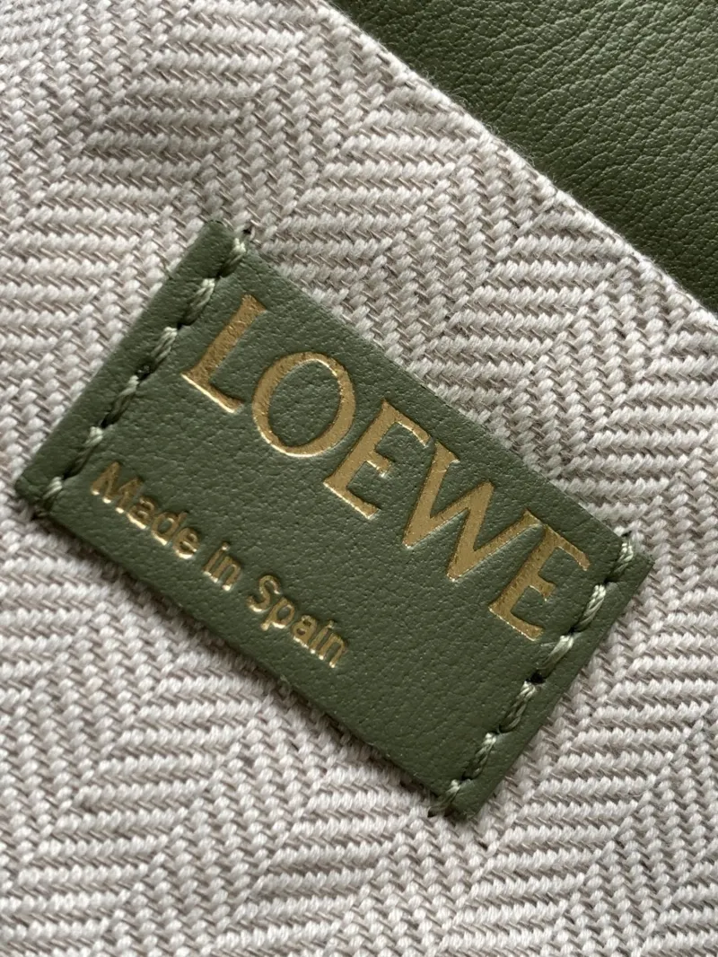 Loewe Olive Green Crossbody Bag Clutch 41 - Image 9