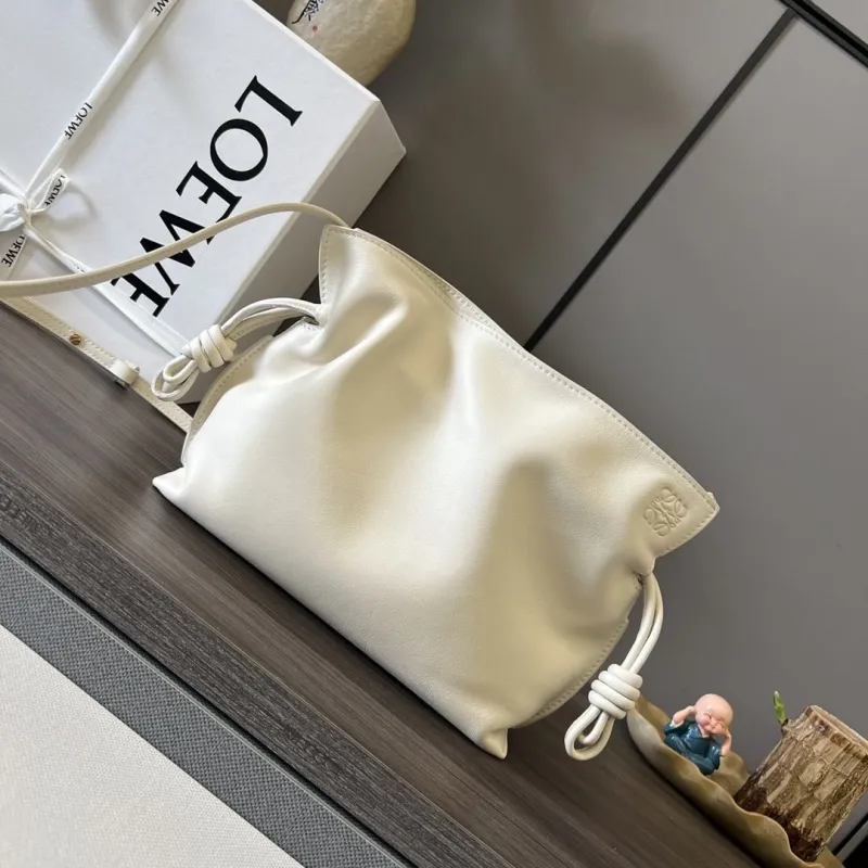 Loewe Clutch-42
