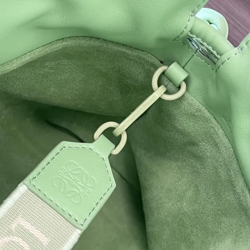 Loewe Mint Green Crossbody Clutch Bag - Image 7