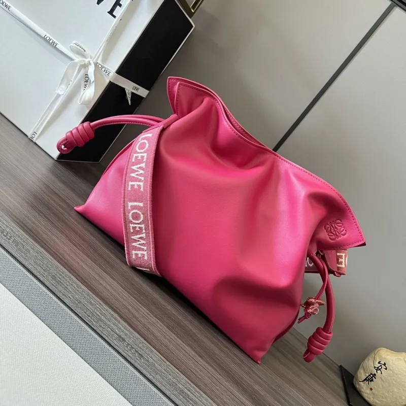 Loewe Clutch-45