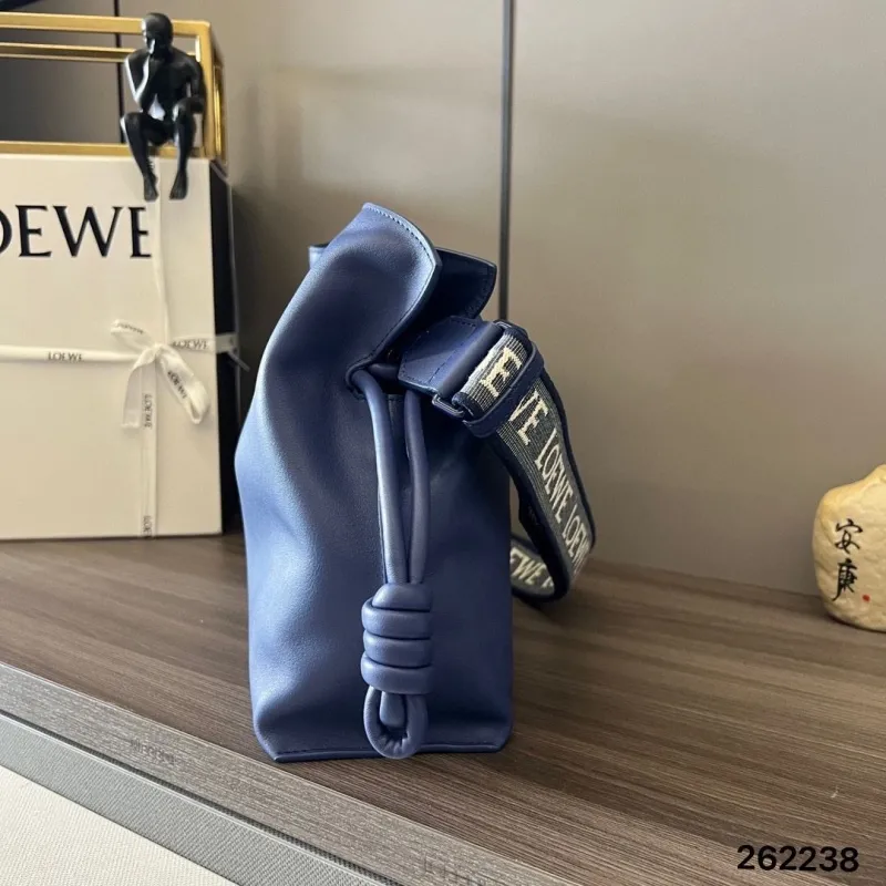 Alternative view of Loewe Clutch-46