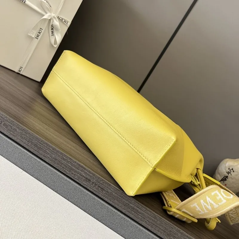 LOEWE Yellow Leather Crossbody Bag - Image 4