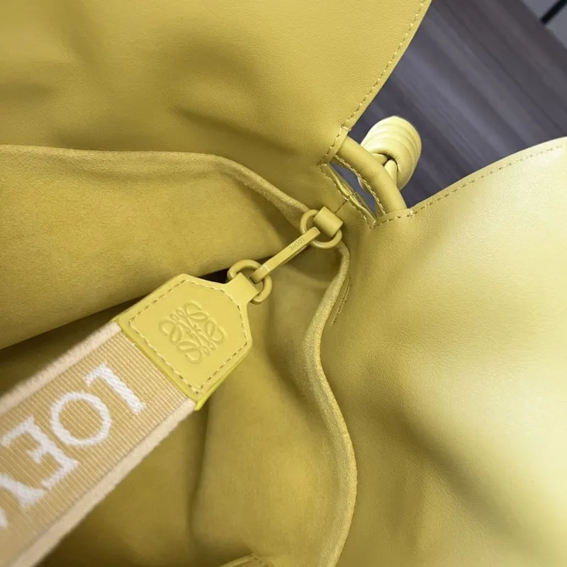 LOEWE Yellow Leather Crossbody Bag - Image 9