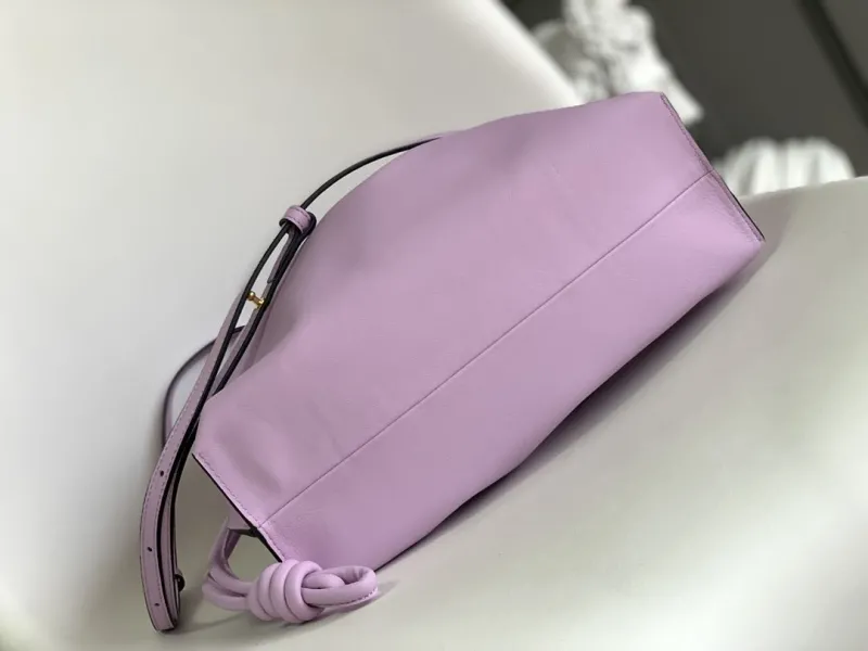 Loewe Lilac Leather Clutch Bag - Image 4