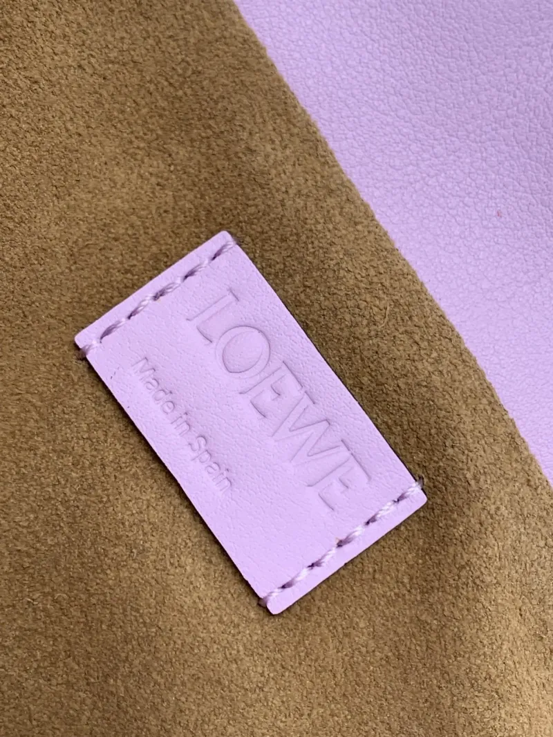 Loewe Lilac Leather Clutch Bag - Image 9
