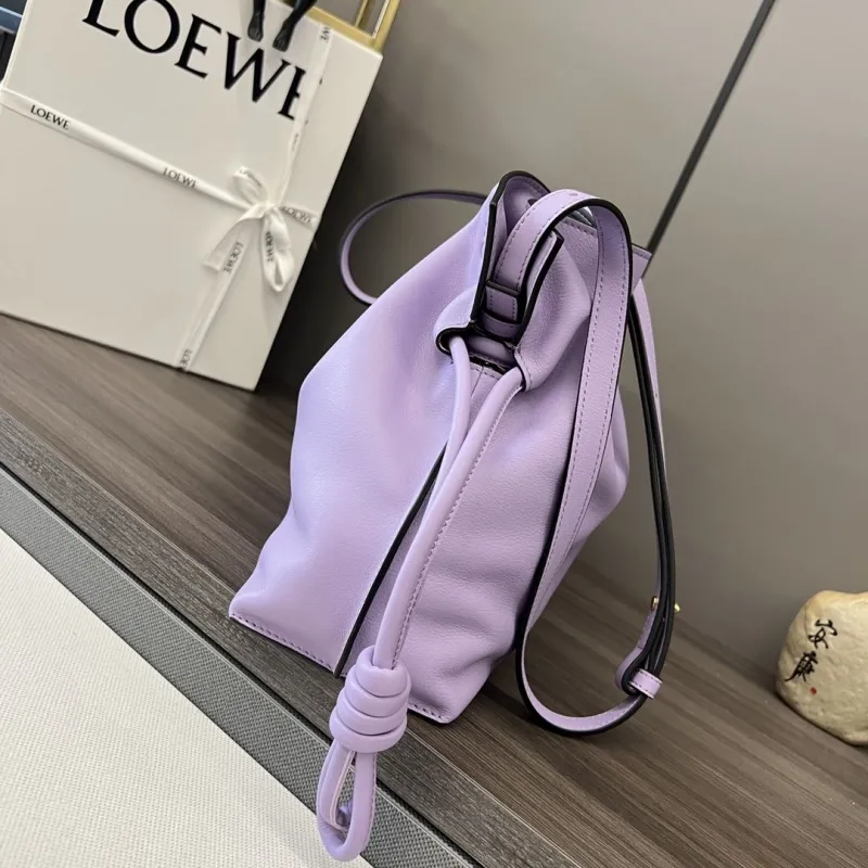 LOEWE Lavender Leather Crossbody Bag Clutch 53 - Image 3