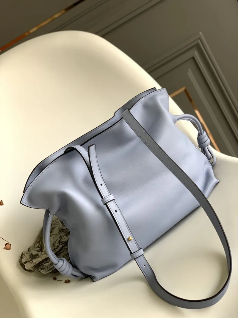 Loewe Light Blue Leather Shoulder Bag - Image 3
