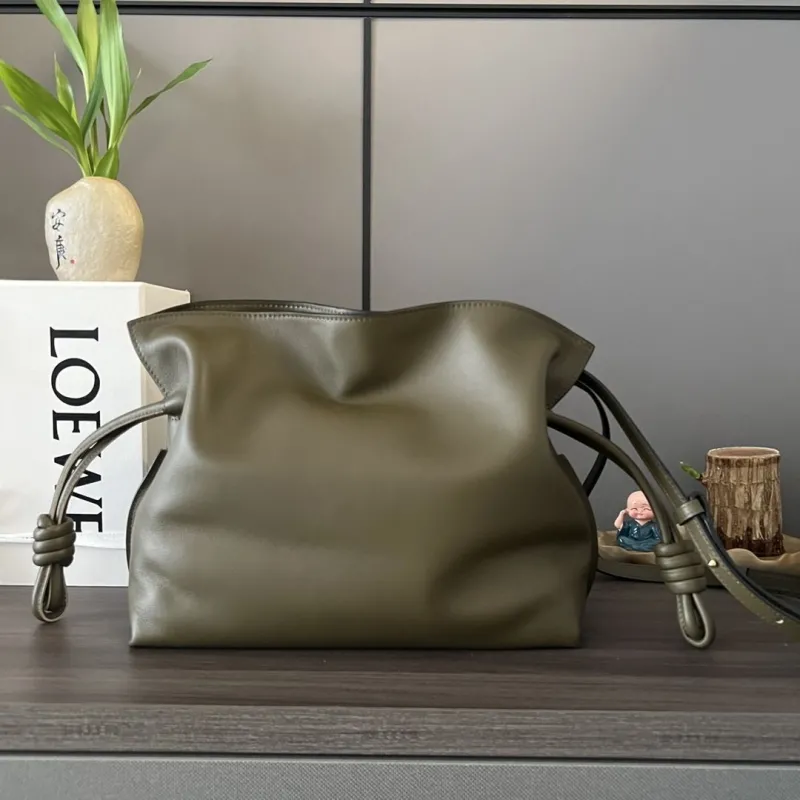 Loewe Clutch-60 - Image 3