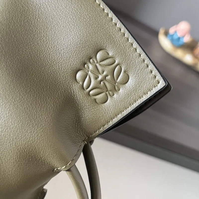 Loewe Clutch-60 - Image 5