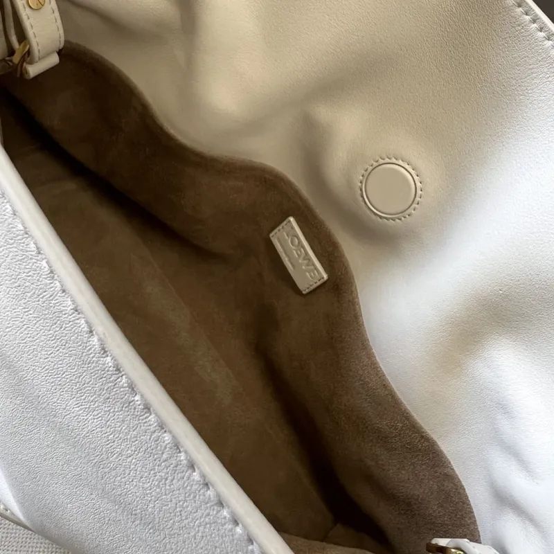 Loewe White Leather Crossbody Clutch Bag - Image 9