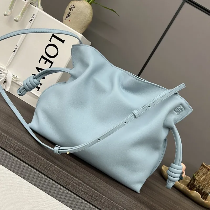 Loewe Clutch-65