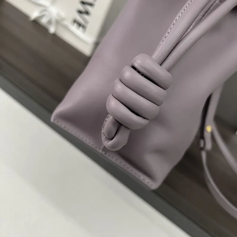Loewe Clutch-68 - Image 5