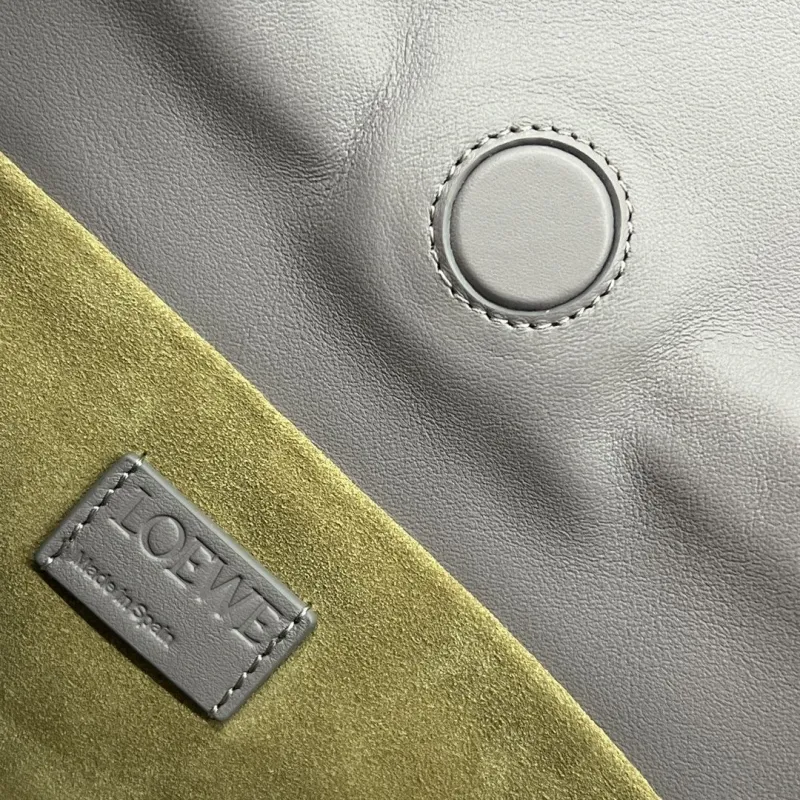 Loewe Clutch-68 - Image 9