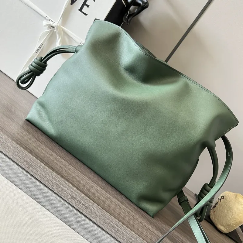Loewe Clutch-70 - Image 3
