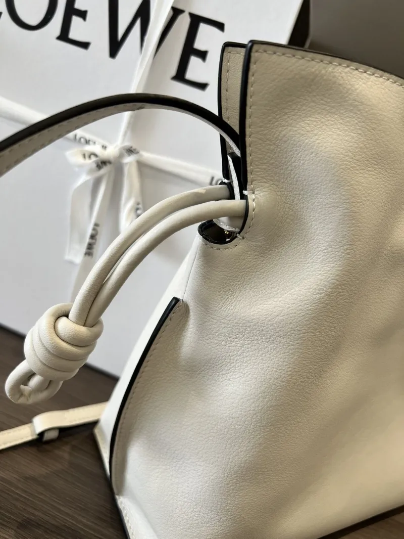 Loewe Clutch-71 - Image 7