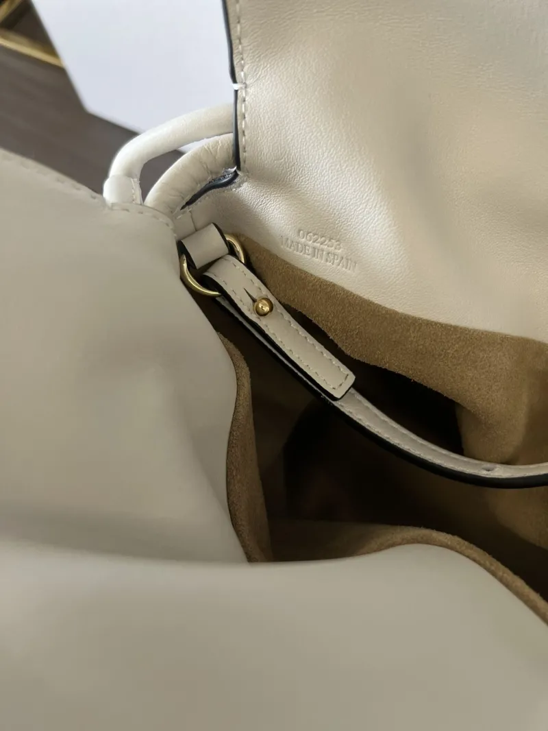 Loewe Clutch-71 - Image 8