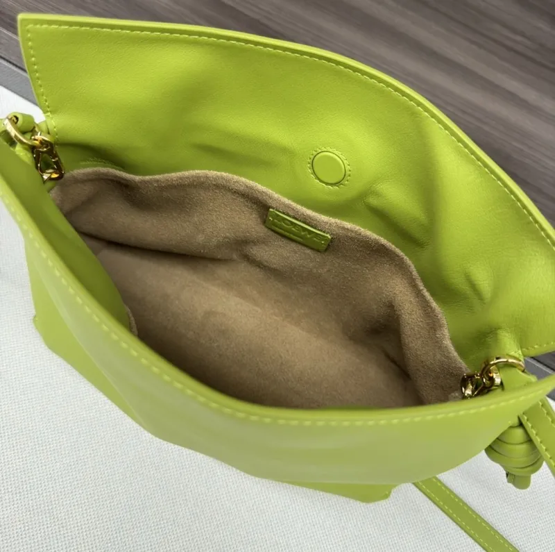 Loewe Clutch-73 - Image 8