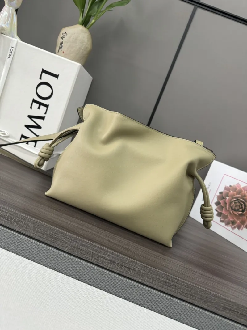 Loewe Clutch-75 - Image 3