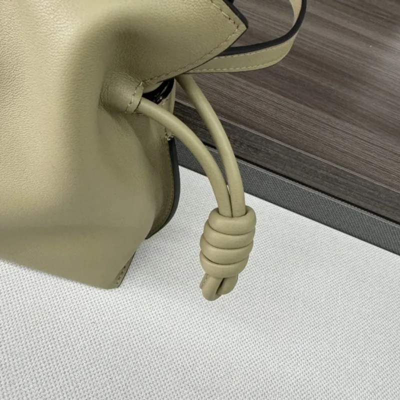Loewe Clutch-75 - Image 6