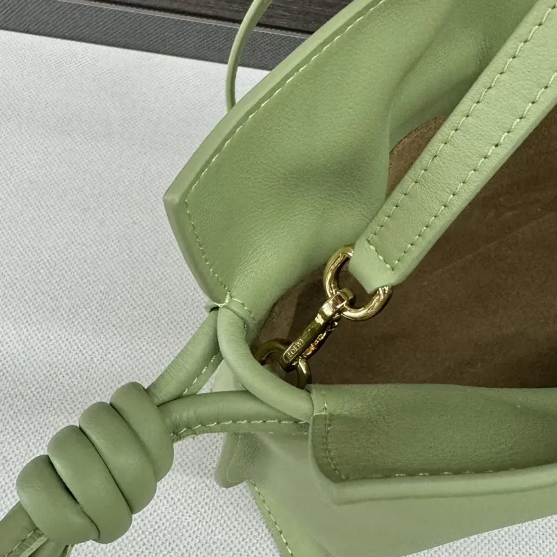 Loewe Clutch-78 - Image 7