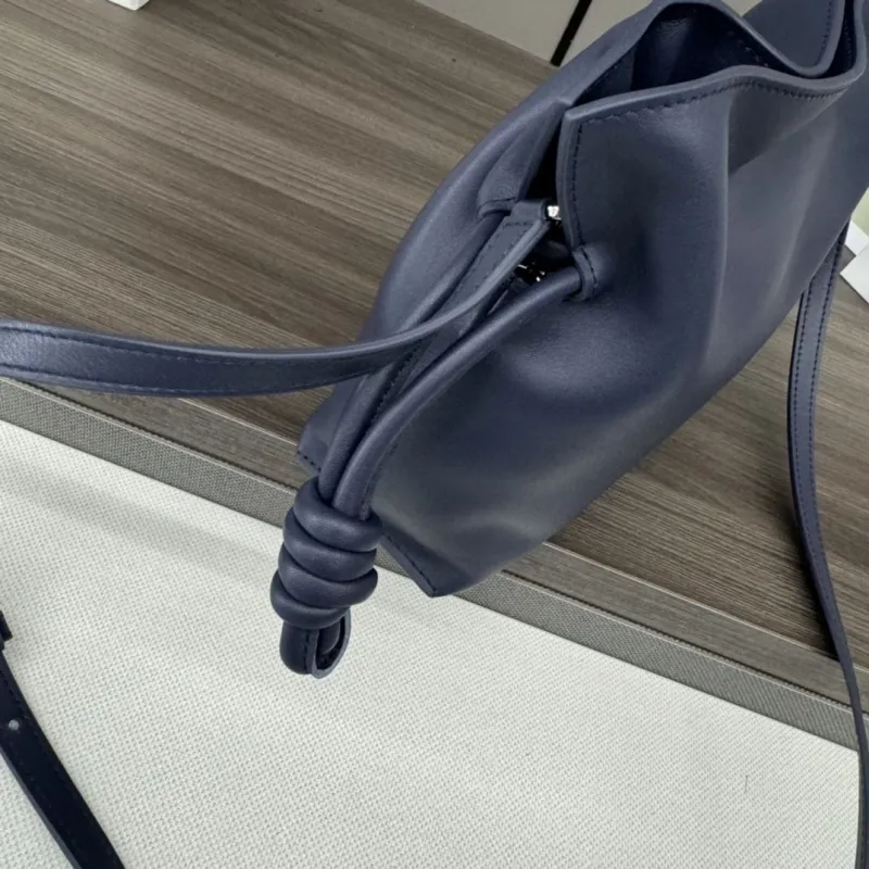 LOEWE Navy Leather Crossbody Bag - Image 6