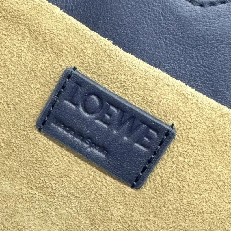 LOEWE Navy Leather Crossbody Bag - Image 9