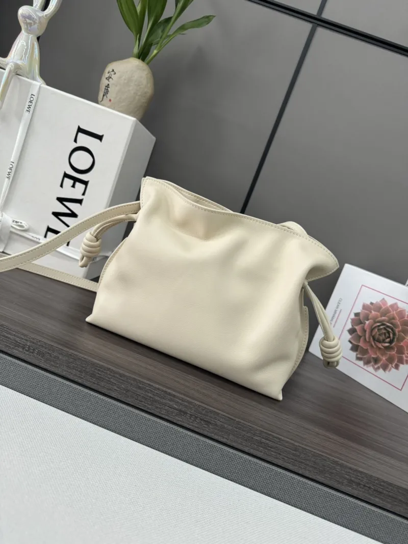 LOEWE Cream Leather Crossbody Bag - Image 3
