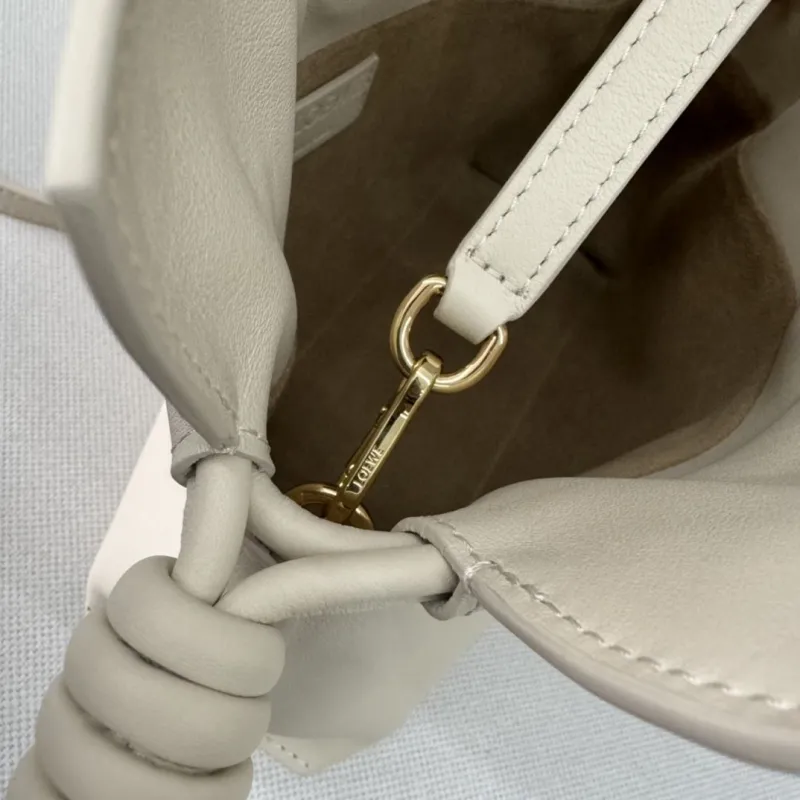 LOEWE Cream Leather Crossbody Bag - Image 7