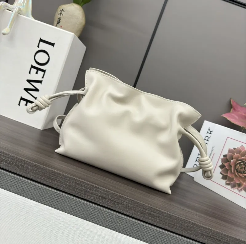 LOEWE Cream Crossbody Clutch Bag 83 - Image 3