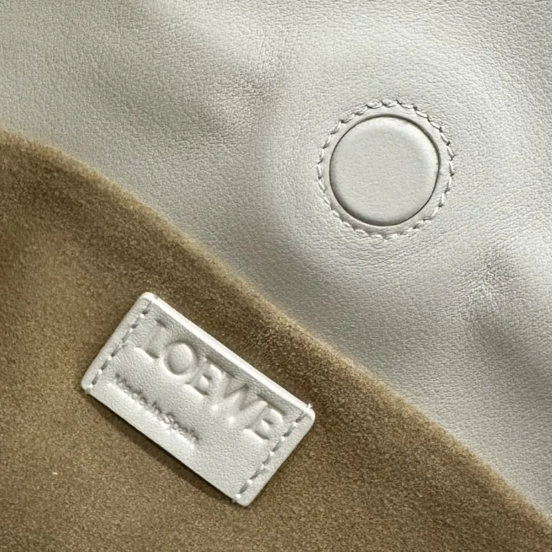 LOEWE Cream Crossbody Clutch Bag 83 - Image 9