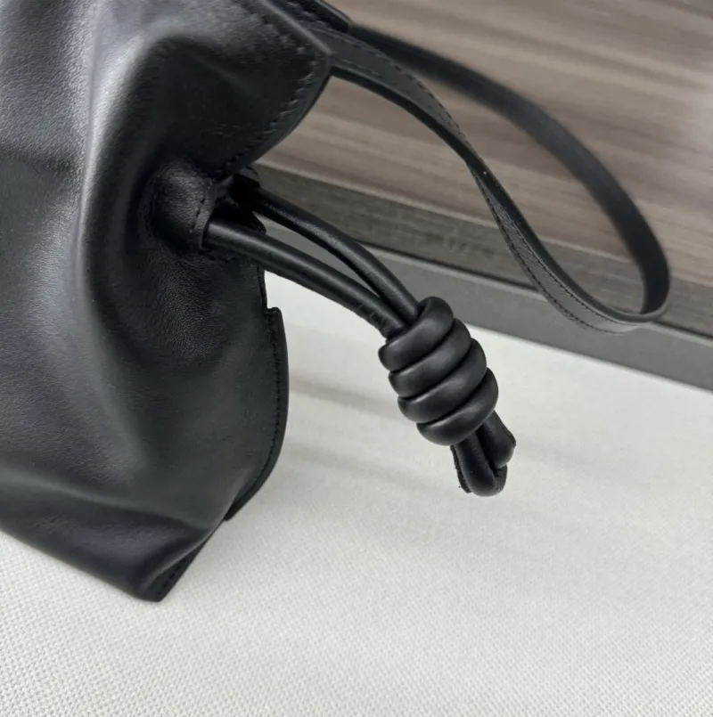 LOEWE Black Leather Crossbody Clutch Bag 86 - Image 6