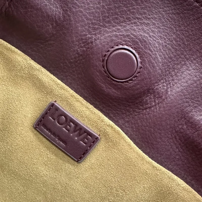 LOEWE Burgundy Crossbody Clutch Bag - Image 9