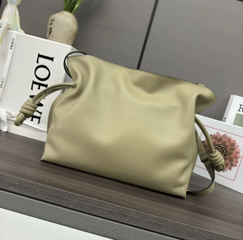 LOEWE Light Khaki Leather Crossbody Bag - Image 3