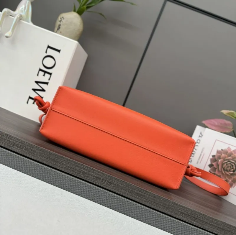 LOEWE Orange Crossbody Bag 92 - Image 4