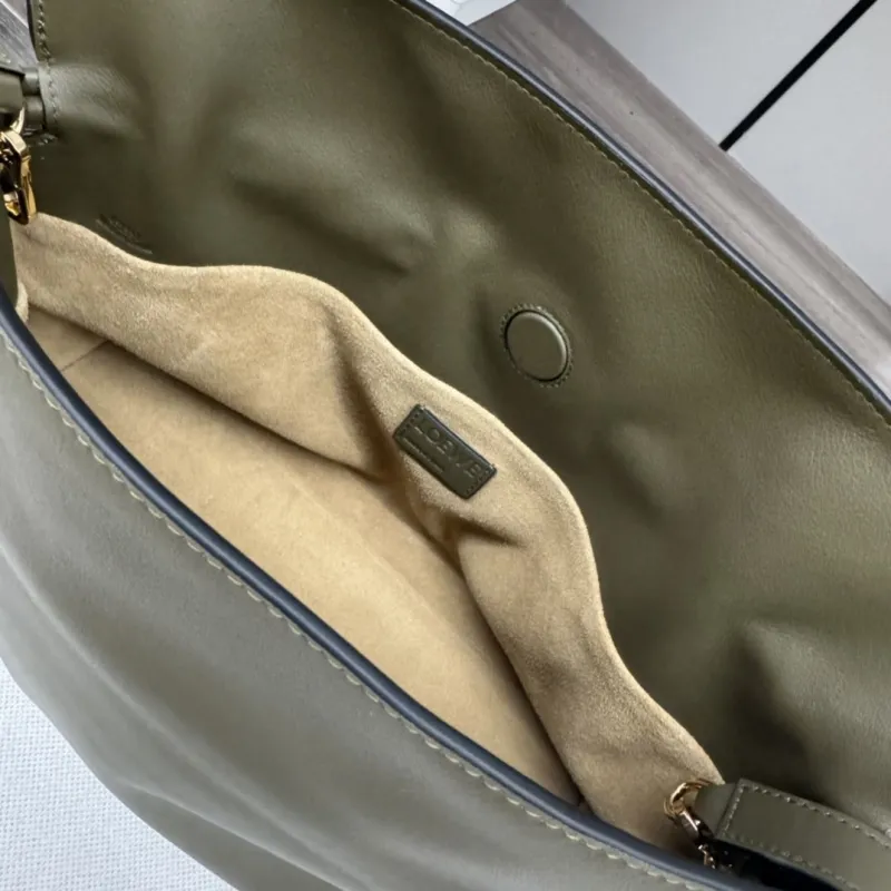 LOEWE Olive Leather Crossbody Bag - Image 8