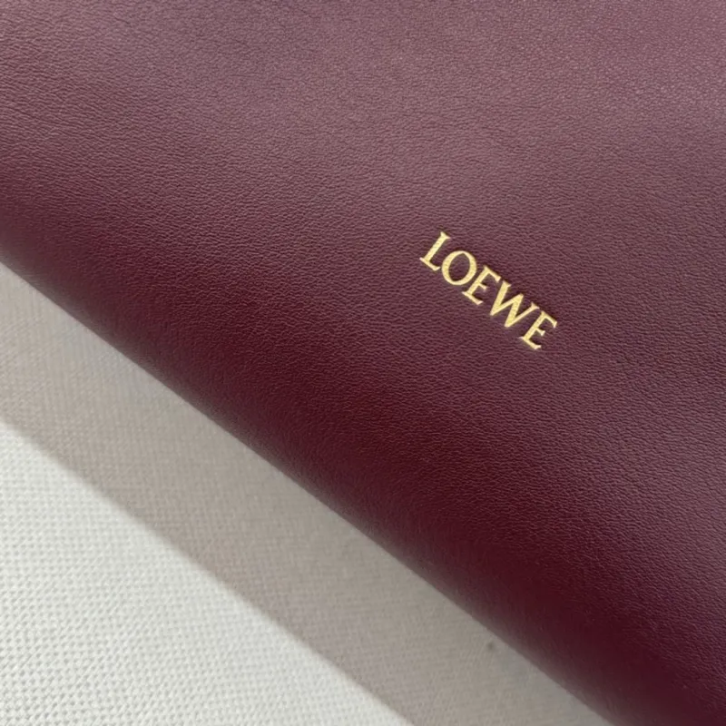 LOEWE Plum Leather Shoulder Bag - Image 5