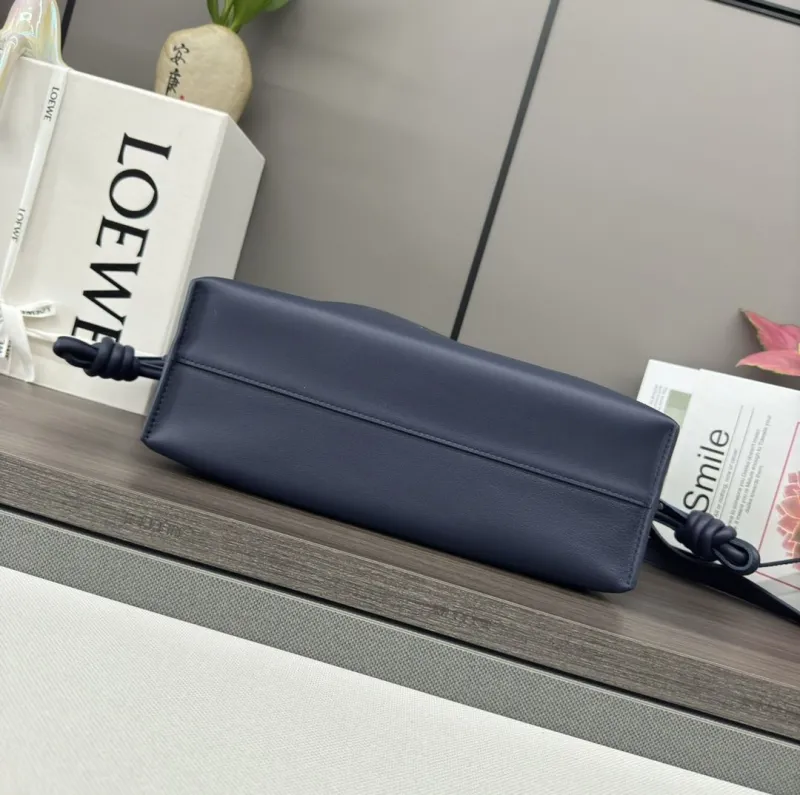 LOEWE Navy Blue Leather Crossbody Bag Clutch 97 - Image 4