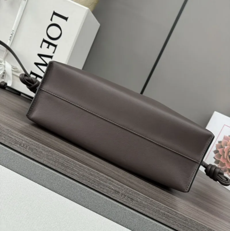 LOEWE Dark Brown Leather Crossbody Bag - Image 4