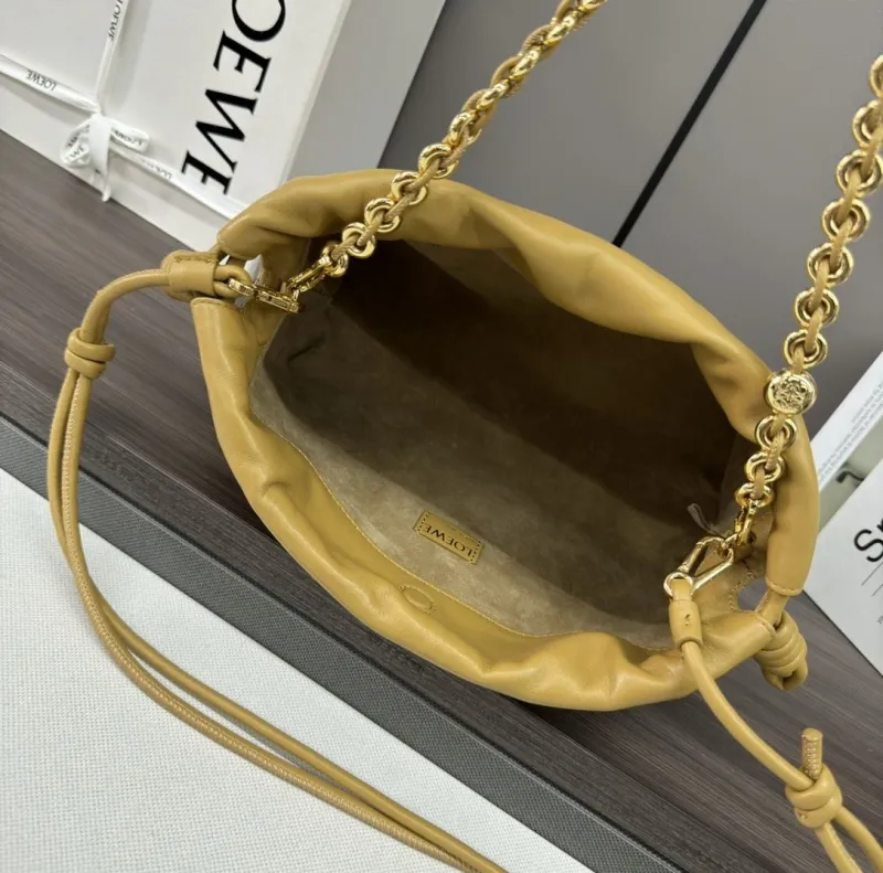 Loewe Clutch-106 - Image 8
